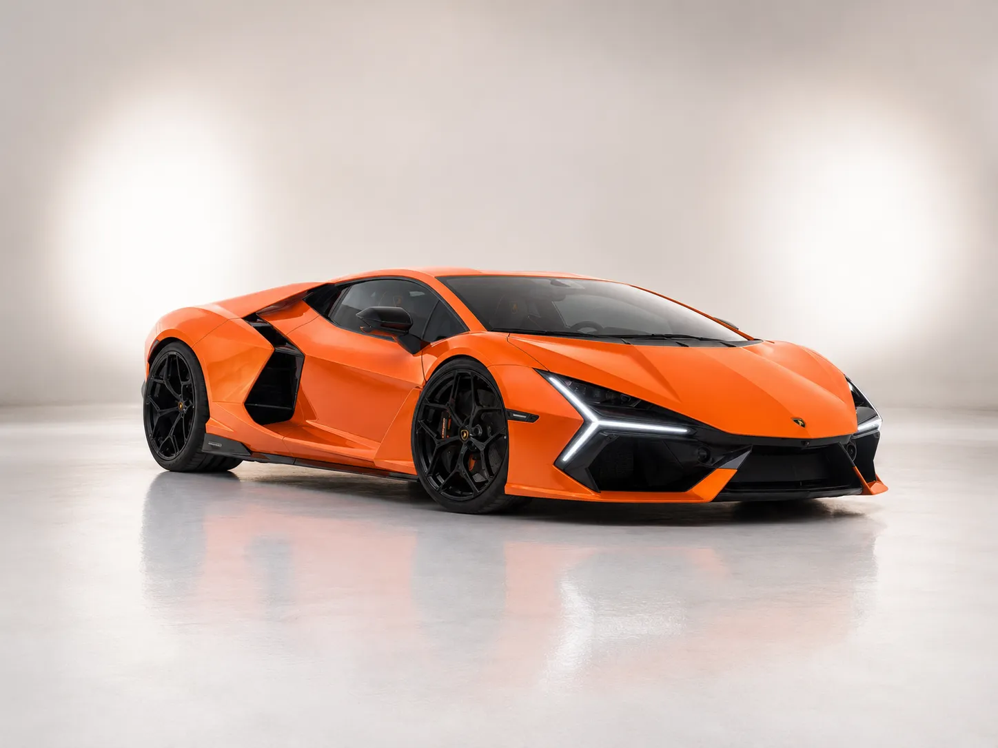 Choose Autofusion For Photo Shoot Car