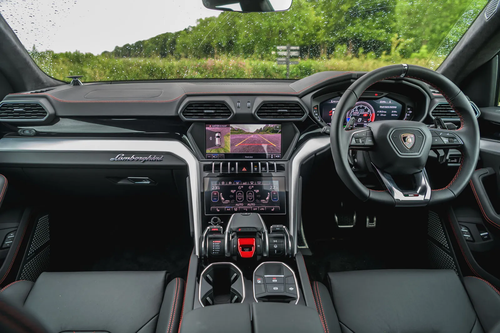 13 Lamborghini Urus 2019 Rt Dashboard