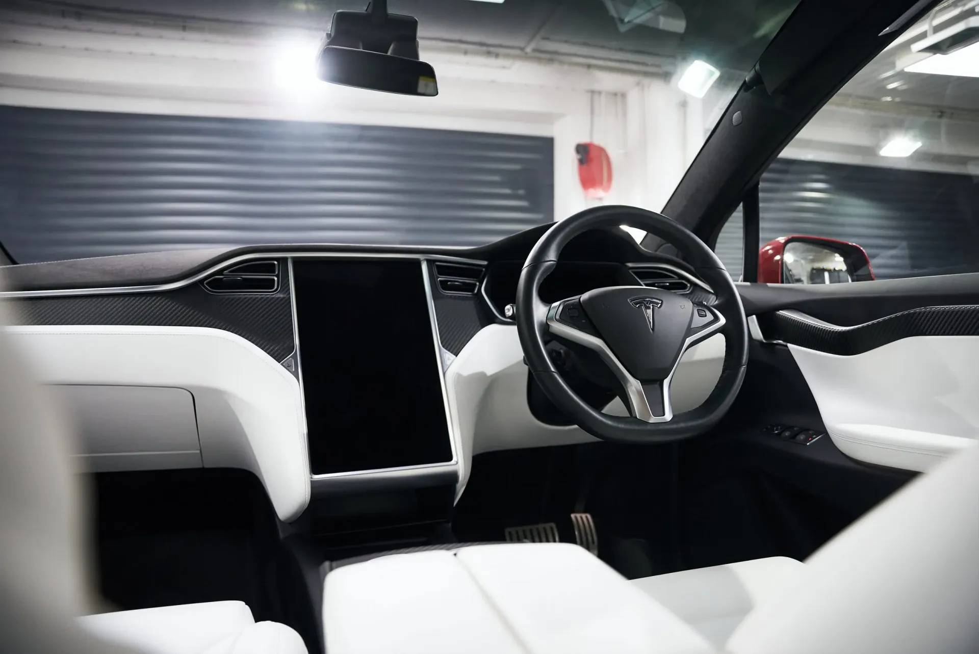Model X Inte