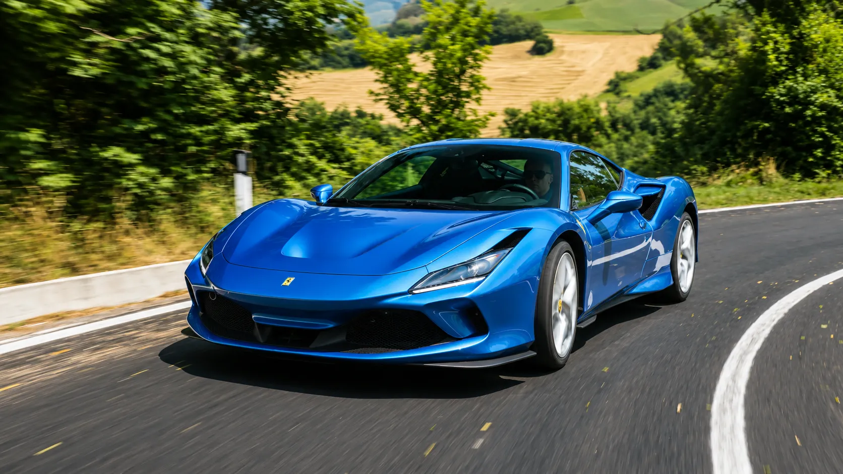 F8Tributo