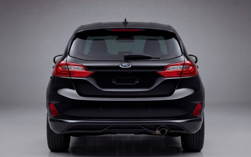 Ford Fiesta — photo 3